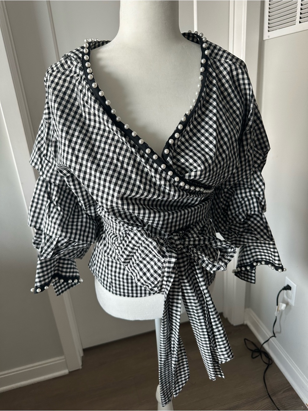 Zara M/L blouse Black & White Gingham Wrap Top with Pearl Trim